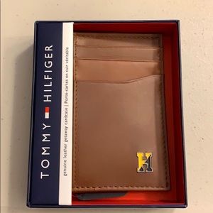 Tommy Hilfiger Genuine Leather Getaway Cardcase